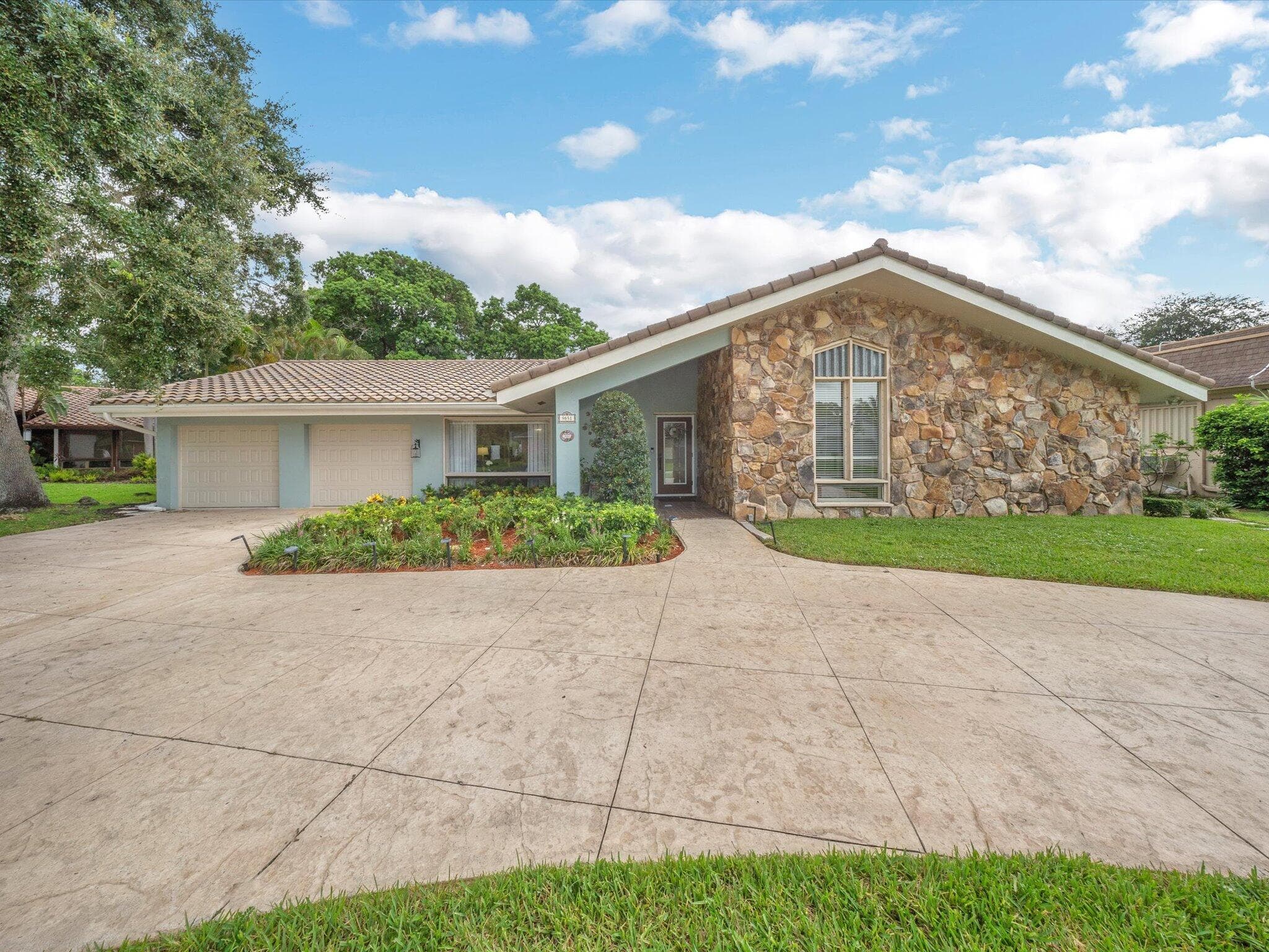 9651 CONCH SHELL Manor, Plantation, FL 33324 2