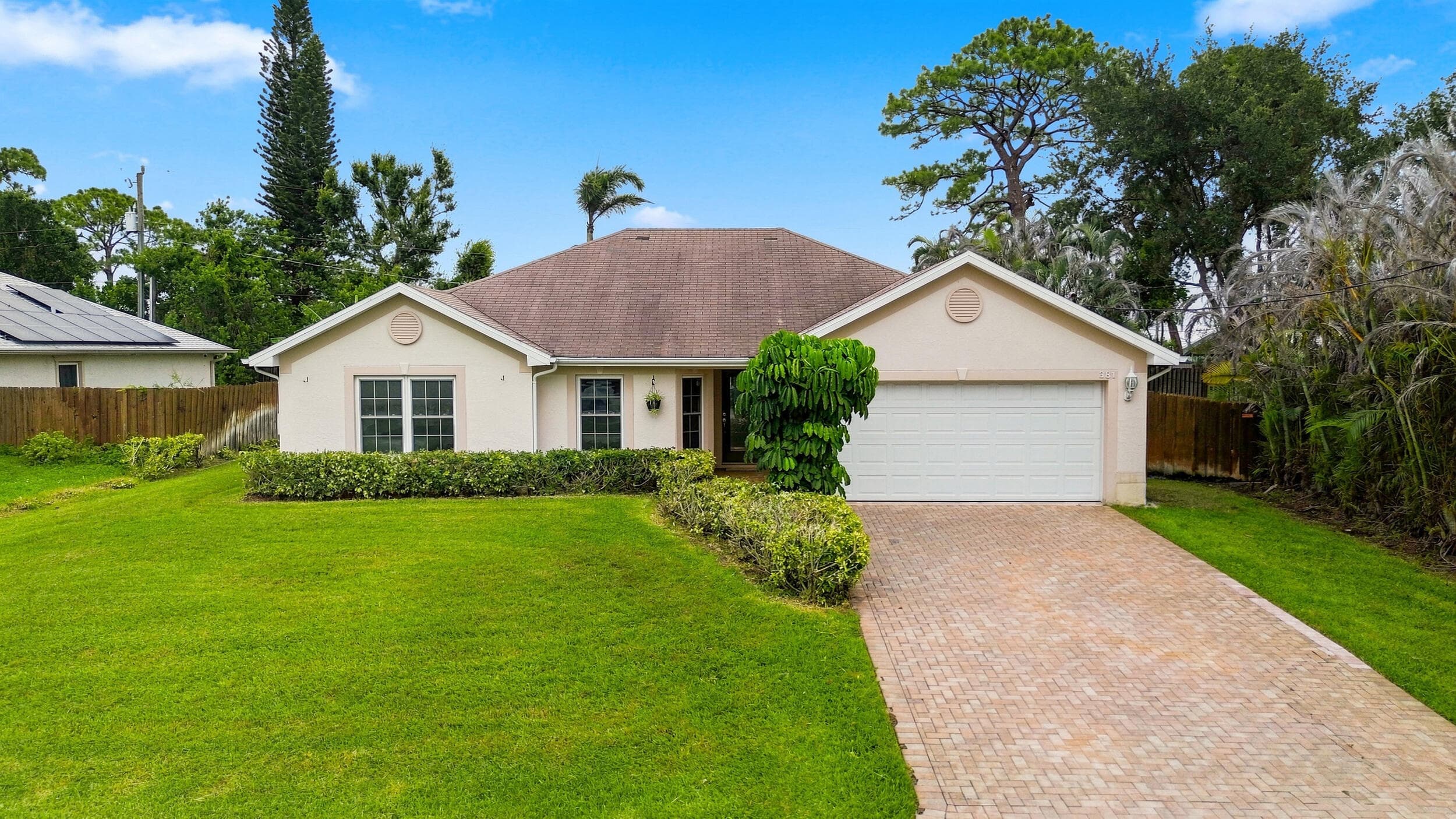 381 NE Surfside Avenue, Port St. Lucie, FL 34983 8