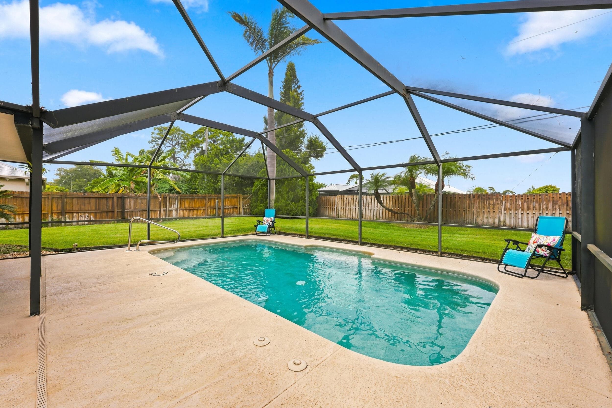 381 NE Surfside Avenue, Port St. Lucie, FL 34983 46