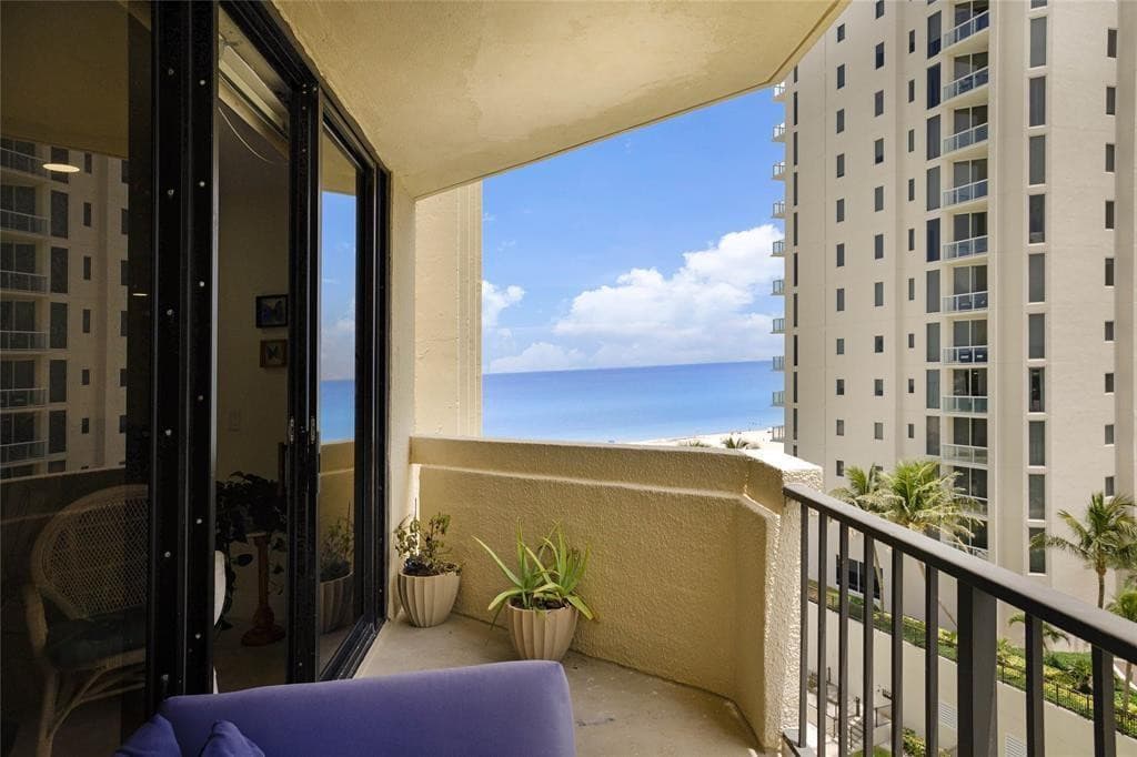 2800 N OCEAN Drive B-9A, Riviera Beach, FL 33404 30