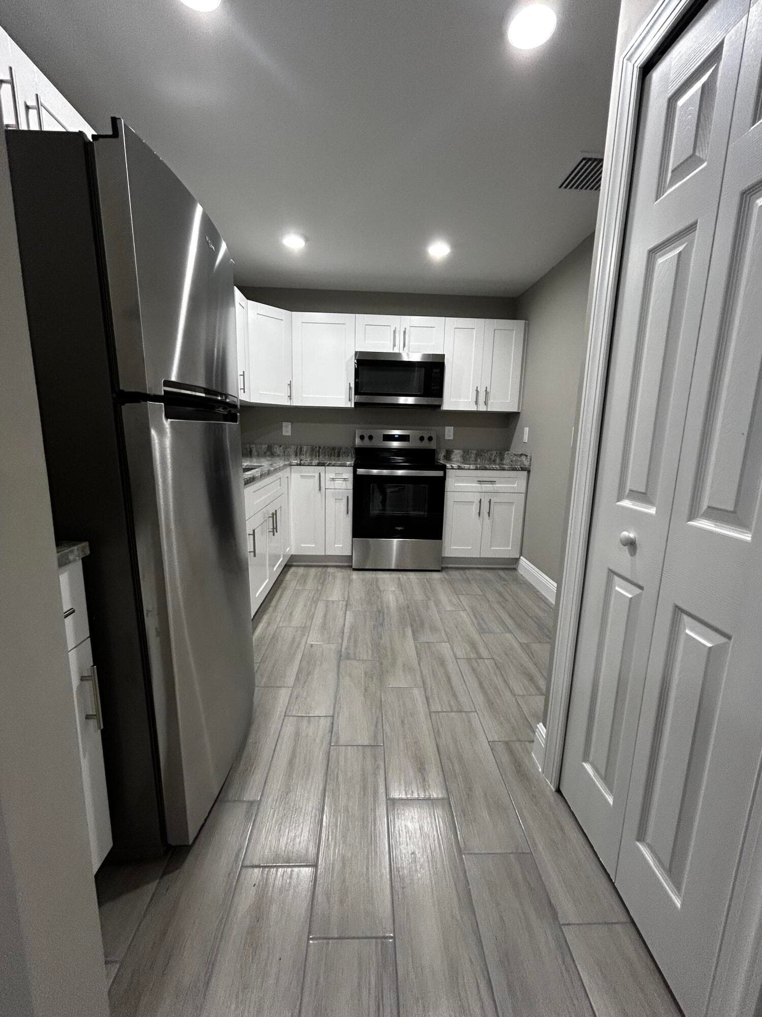 325 N 14TH N Street 2, Fort Pierce, FL 34950 2