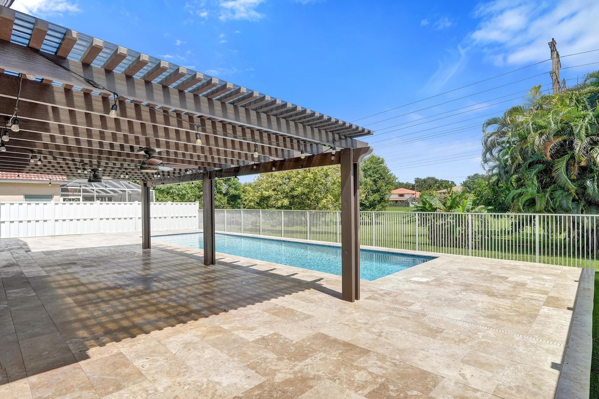 10729 EDINBURGH Street, Cooper City, FL 33026 38