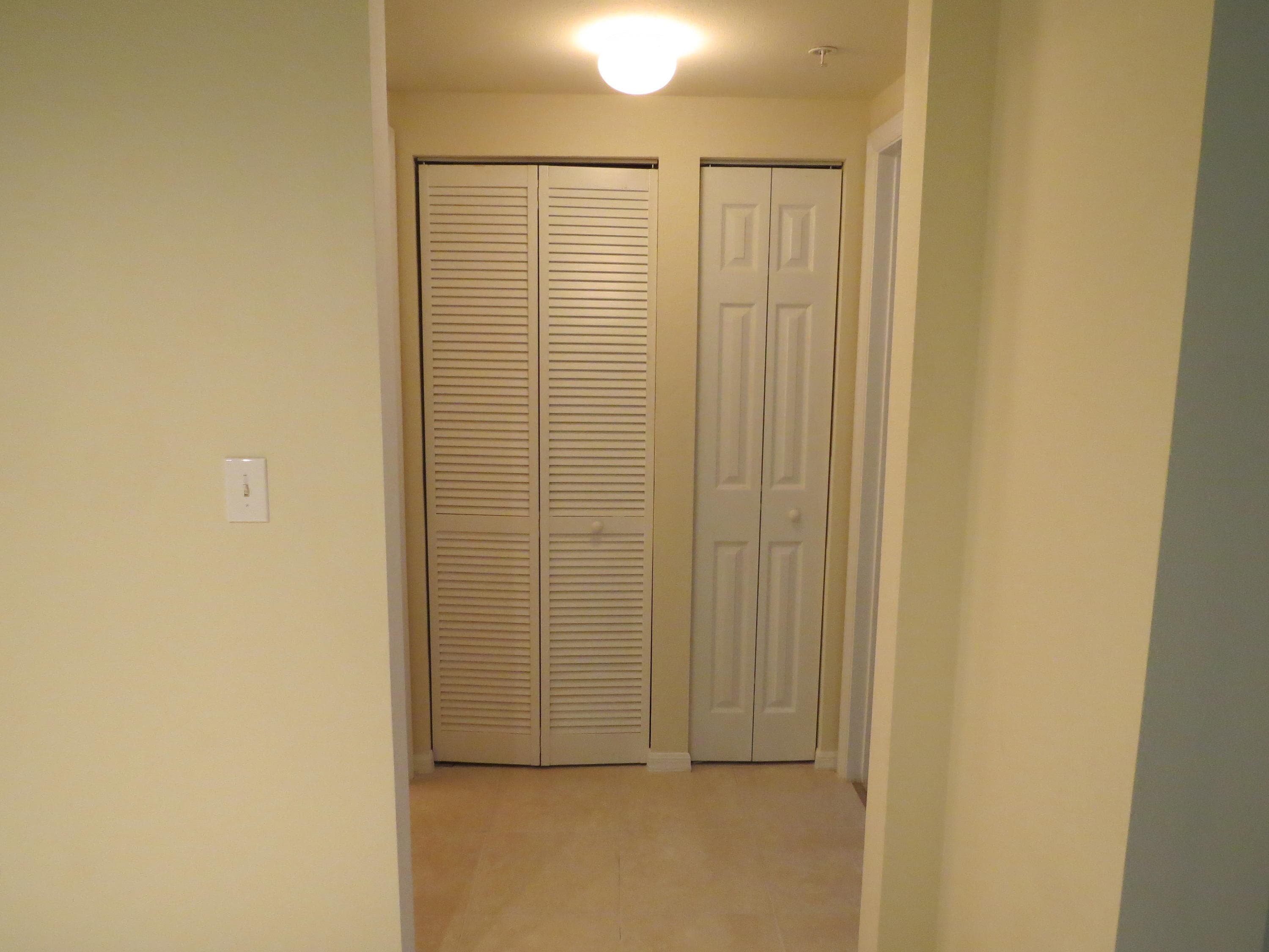 6492 Emerald Dunes Drive 203, West Palm Beach, FL 33411 8