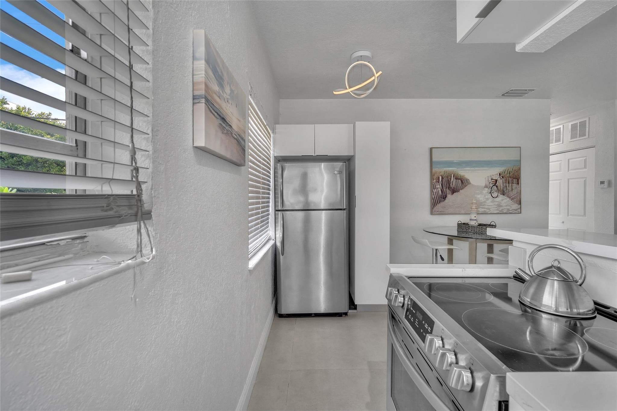 17 NE 9TH Avenue, Fort Lauderdale, FL 33301 19