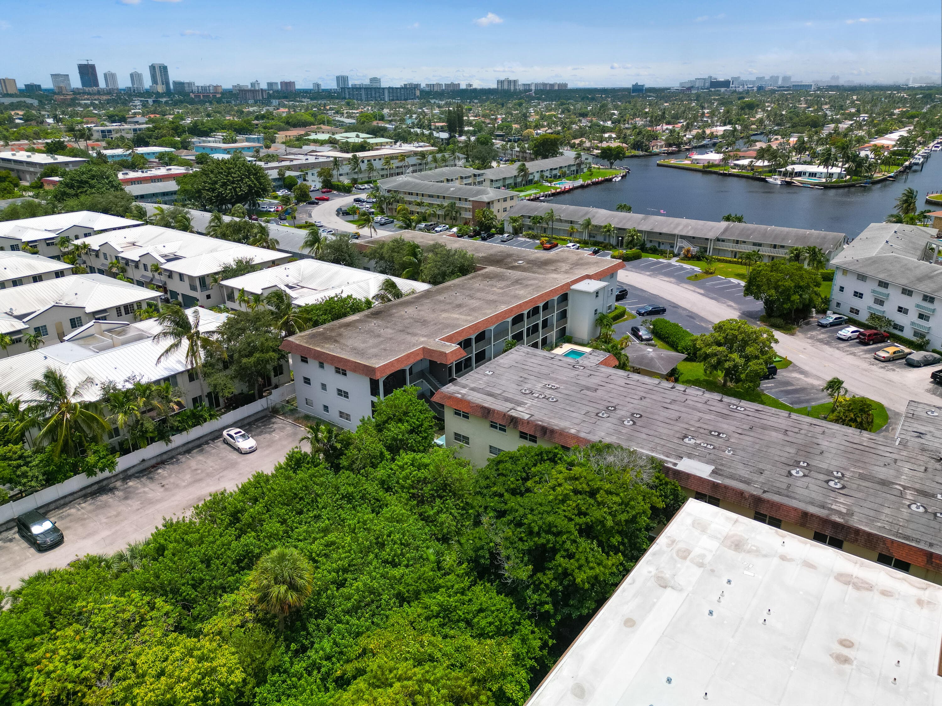 651 PINE Drive 201, Pompano Beach, FL 33060 46
