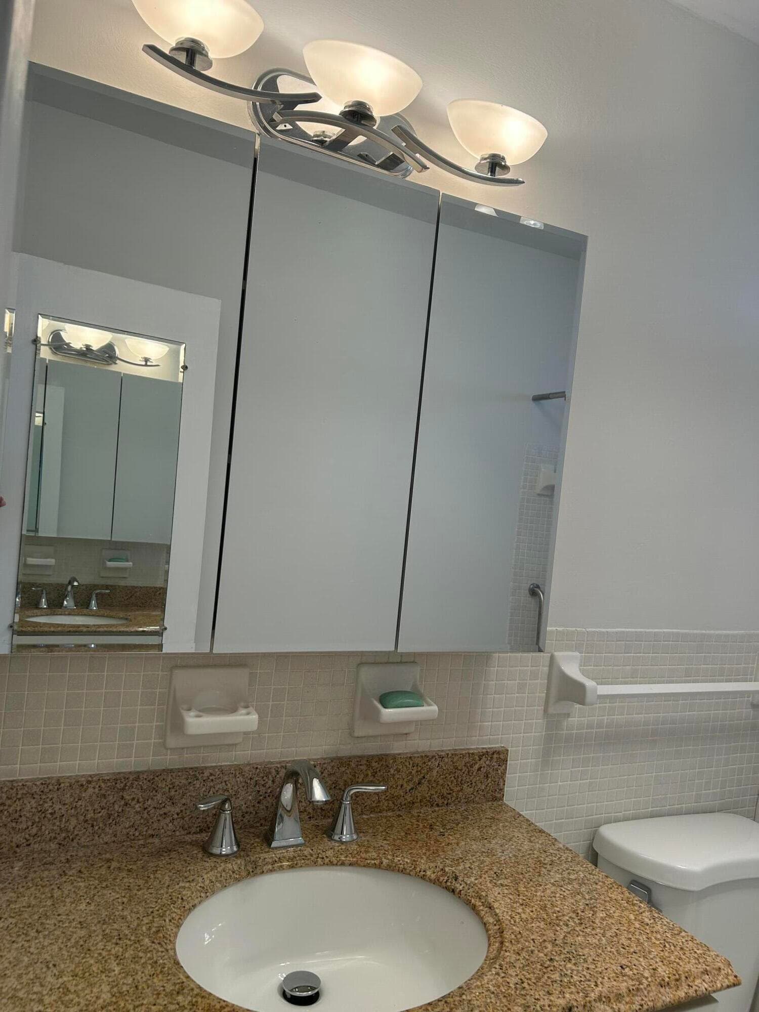 1821 NE 62ND Street 331, Fort Lauderdale, FL 33308 14