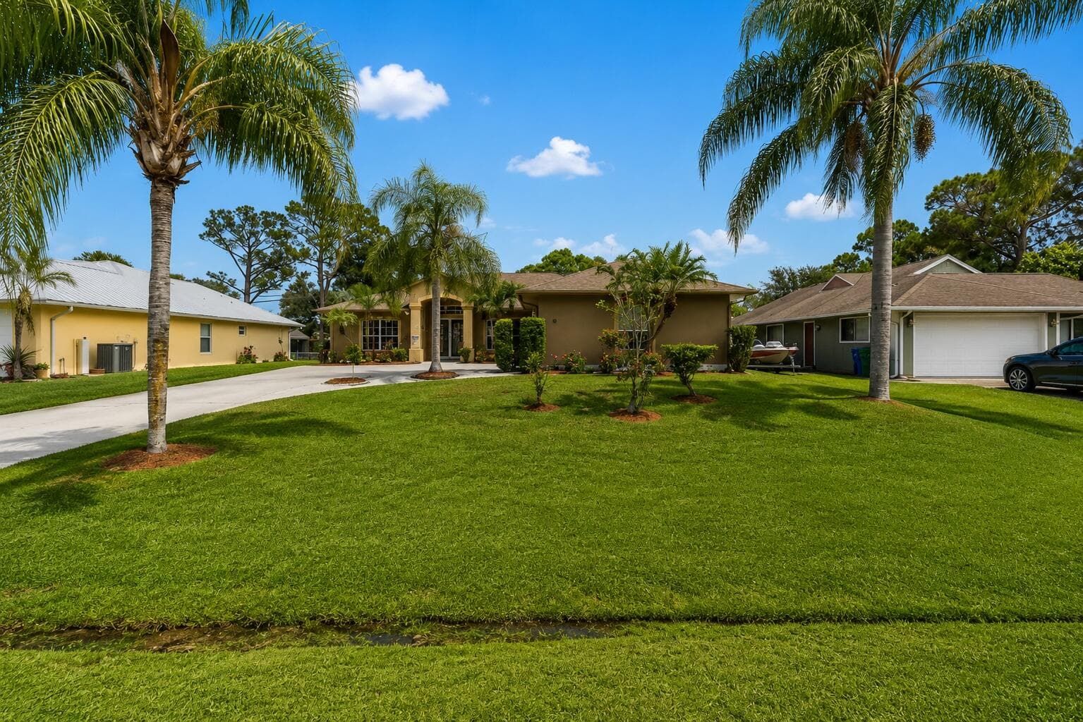 173 Easy Street, Sebastian, FL 32958 2