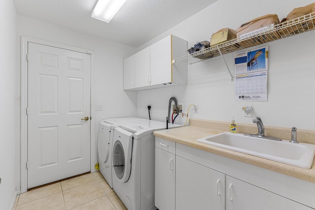 173 Easy Street, Sebastian, FL 32958 34