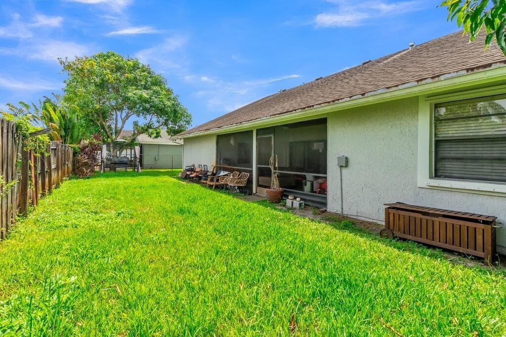 7461 NW 35th Street, Lauderhill, FL 33319 42