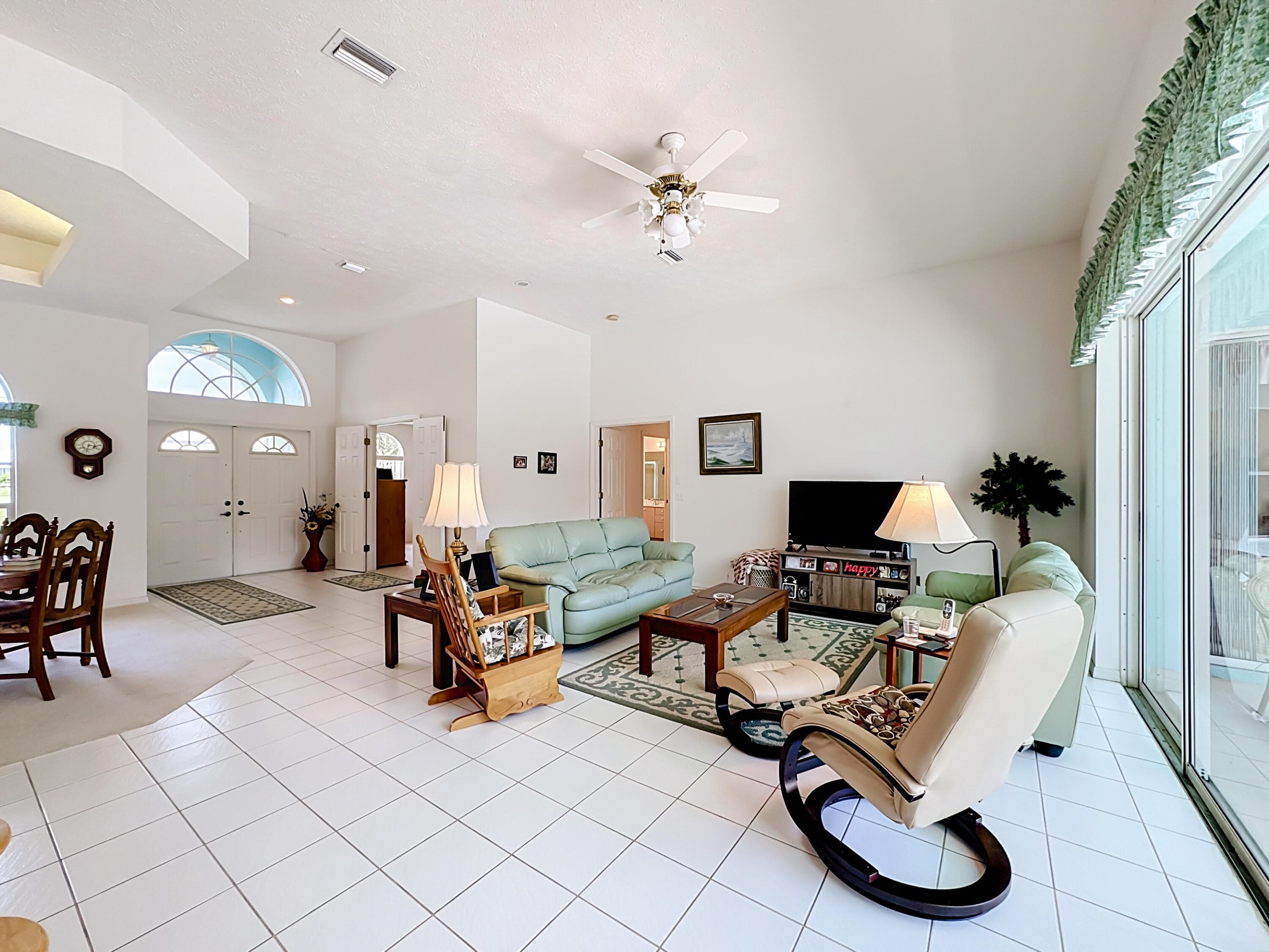 497 SE NOME Drive, Port St. Lucie, FL 34984 22