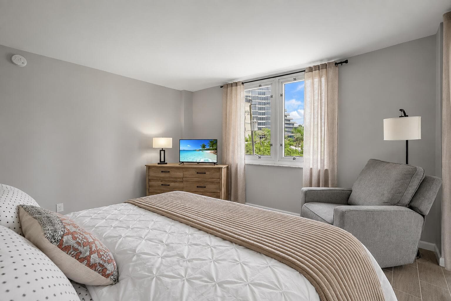 2200 NE 33RD Avenue 3E, Fort Lauderdale, FL 33305 16