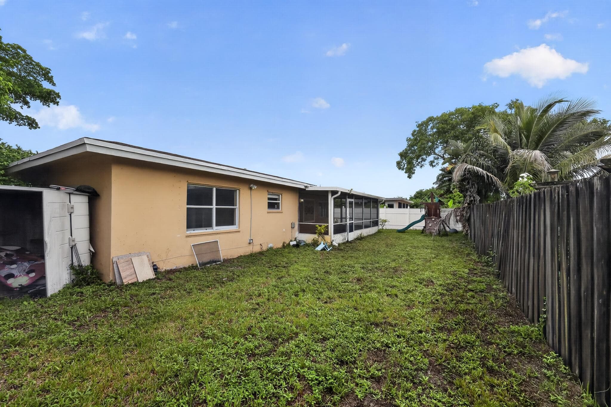8208 NW 75TH Avenue, Tamarac, FL 33321 34