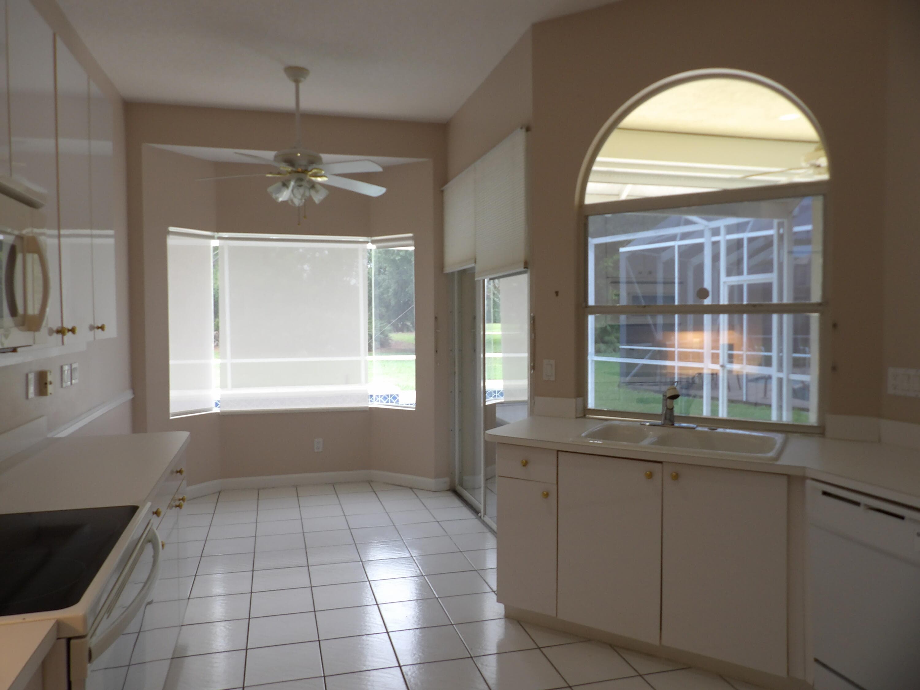 557 SW New Castle Cove, Port St. Lucie, FL 34986 6