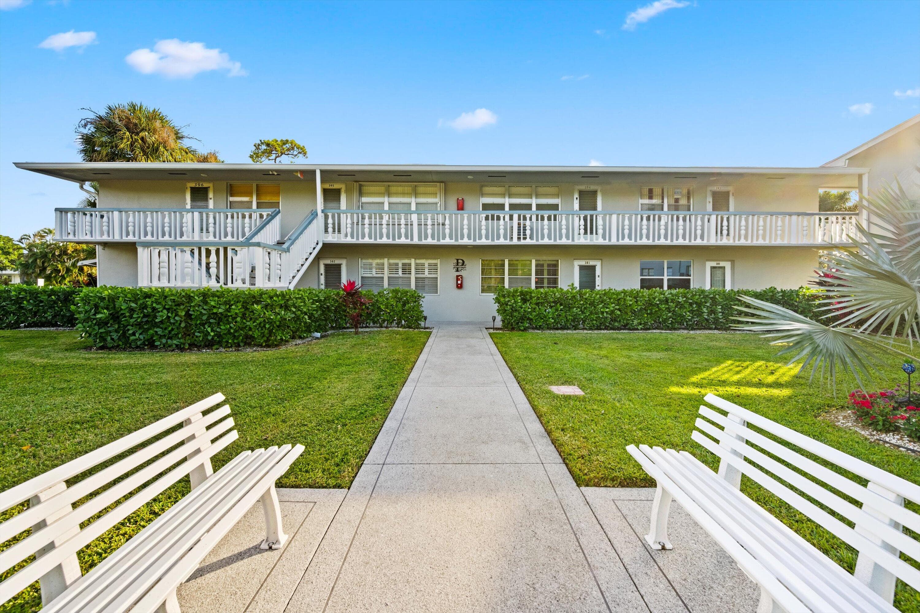 380 Sheffield P, West Palm Beach, FL 33417