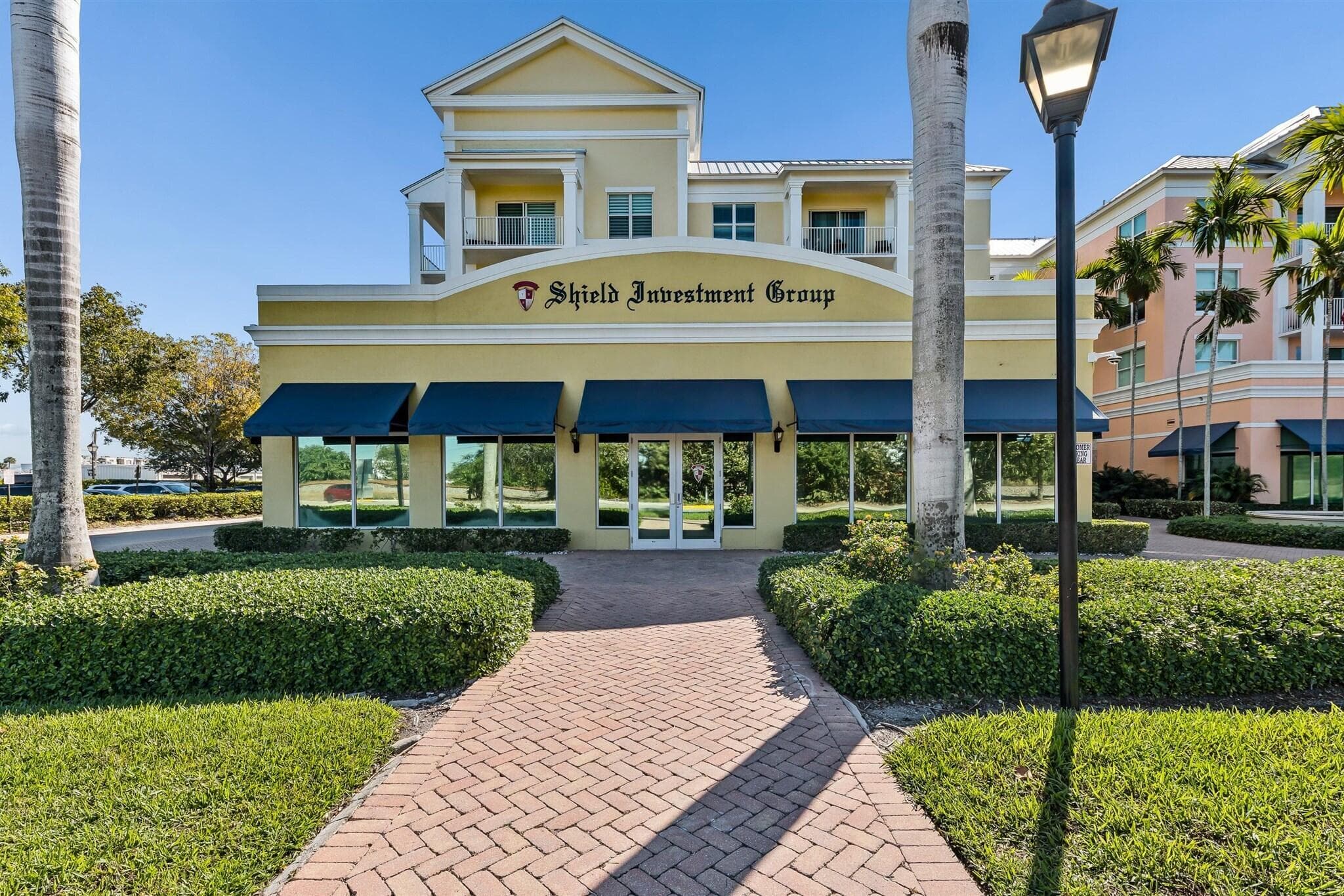 826 N Dixie Highway 1, Lantana, FL 33462