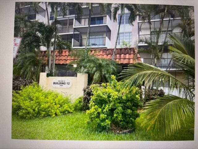 4164 Inverrary Drive 702, Lauderhill, FL 33319