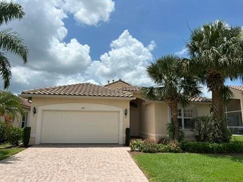 360 NW Shoreline Circle, Port St. Lucie, FL 34986