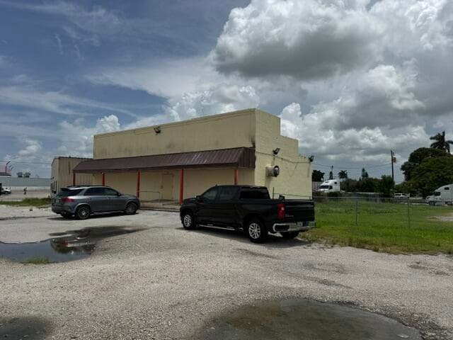 190 US HIGHWAY 27 N, South Bay, FL 33493